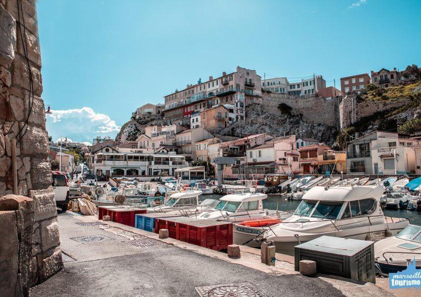 Une Calanque Au Coeur De La Ville Marseilles Buitenkant foto